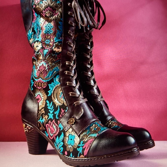 Gifted. Knee High Leather Boots - Picture 10 of 11